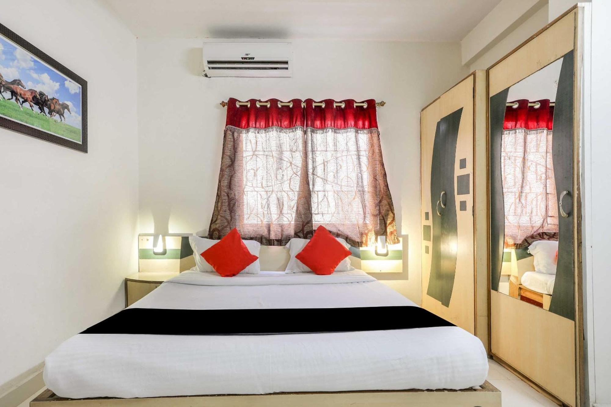 Collection O 3761 Hotel Shree Datta Indore Eksteriør billede